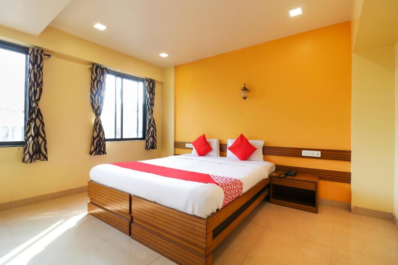 Vagholi Oyo 10679 Hotel Nanashree Executive מראה חיצוני תמונה
