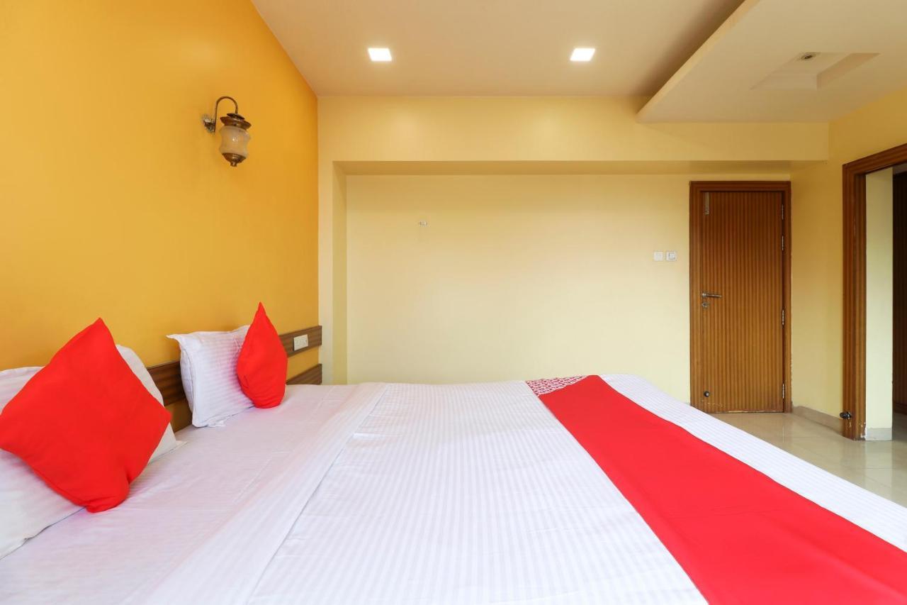 Vagholi Oyo 10679 Hotel Nanashree Executive מראה חיצוני תמונה